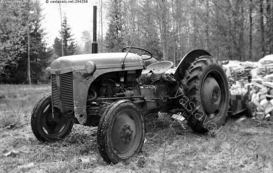 Vanha Traktori
